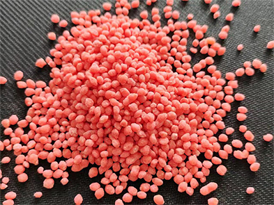 Magnesium sulfate monohydrate color particles
